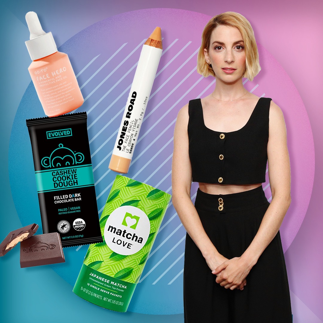9 Things Younger Star Molly Bernard Can't Live Without - E! Online - NewsOpener 9 Things Younger Star Molly Bernard Can't Live Without - E! Online